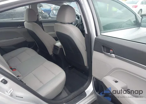 2017 Hyundai Elantra Se z USA, uszkodzony, nr VIN 5NPD84LF3HH041397